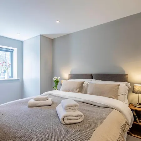 Charming 3br In Perfect For Families *